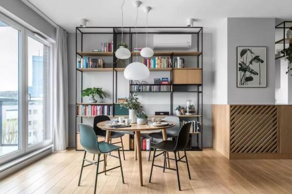 餐桌也有講究?圓桌更符合中國人傳統理念,講究圓滿,團圓氛圍 餐桌也有講究?圓桌更符合中國人傳統理念,講究圓滿,團圓氛圍