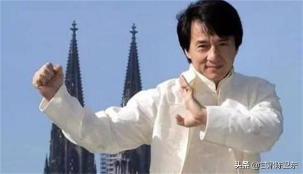 入駐短影片平臺三天漲粉近4千萬,成龍為什麼這麼牛 入駐短影片平臺三天漲粉近4千萬,成龍為什麼這麼牛