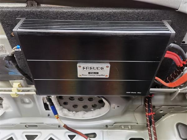 別克威朗音響改裝勁浪PS 165 F3亞麻三分頻+A柱倒模，嗨到停不下來