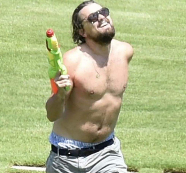 年輕時是帥的教科書,老了卻醜的各有千秋!這6個男明星,好可惜 年輕時是帥的教科書,老了卻醜的各有千秋!這6個男明星,好可惜