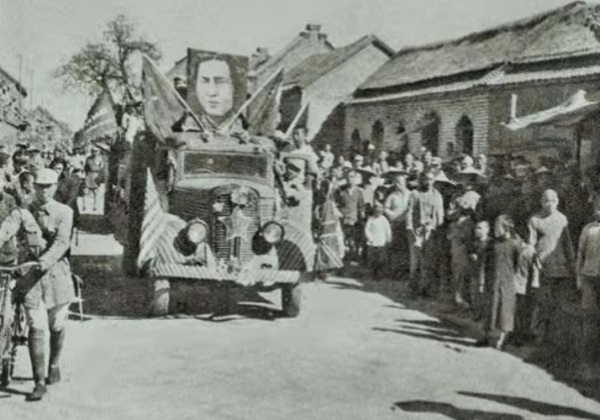 1950年，彭老總前往朝鮮戰場時借了三隻虎，最後他們戰績如何？