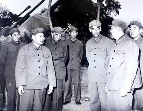 夜襲陽明堡的第769團,七位團長都是誰?他們後來是什麼軍銜? 夜襲陽明堡的第769團,七位團長都是誰?他們後來是什麼軍銜?