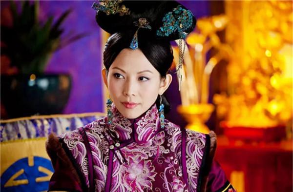 大清建立的第一任皇后,沒有兒子的哲哲,憑什麼穩居中宮之位 大清建立的第一任皇后,沒有兒子的哲哲,憑什麼穩居中宮之位