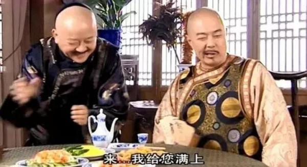 紀曉嵐寄了一封信，裡面只有一點茶葉和鹽，卻被革職，發配新疆