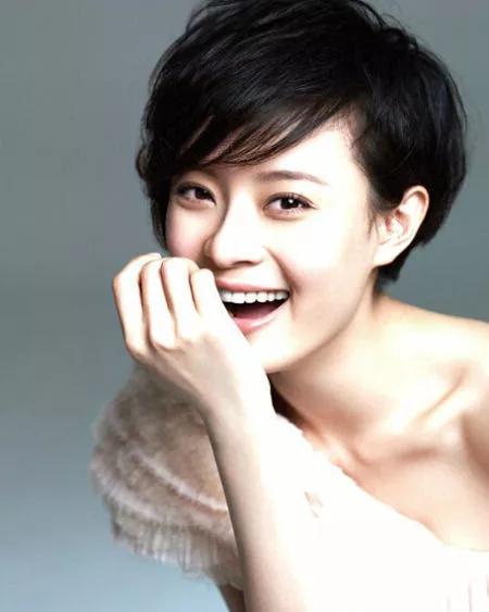 孫儷美照一冊，欣賞