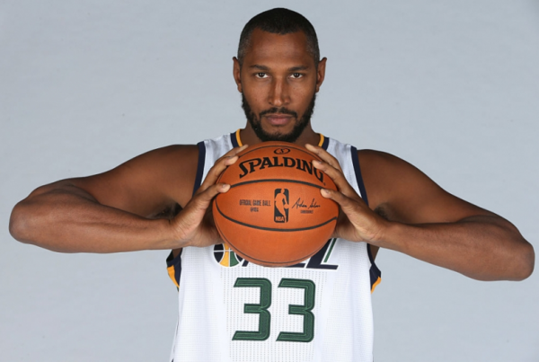 法國“魔術師”——迪奧 法國“魔術師”——迪奧