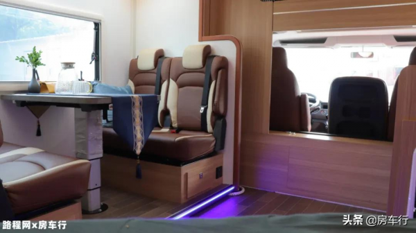 輕卡房車還帶拓展?大空間高性價比,網紅三號輕卡房車愛了愛了 輕卡房車還帶拓展?大空間高性價比,網紅三號輕卡房車愛了愛了