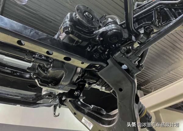 「縱橫四海」老夥計的重生之旅，一起暫別城市的方圓化身曠野的風