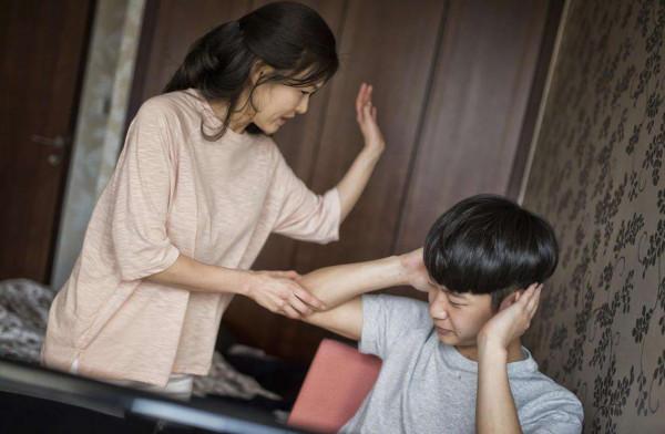 媽媽在家庭中的地位影響孩子未來，太高或太低，娃將來都易沒出息