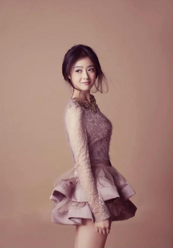 蔣欣：娛樂圈中的“微胖”女神