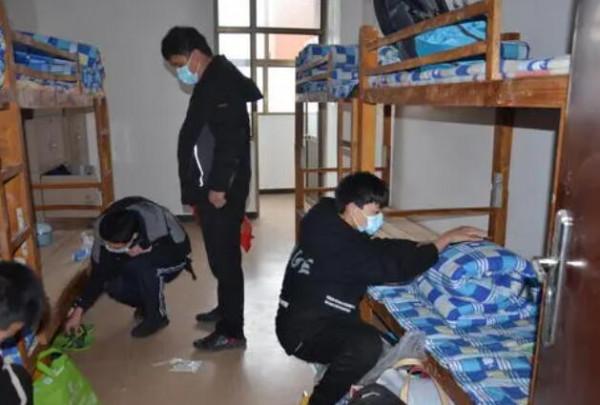 高考後才知道，“走讀生”和“住宿生”有差距，選錯可能無緣本科