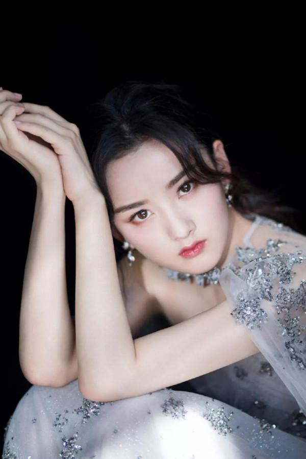 宋祖兒可愛優雅的照片