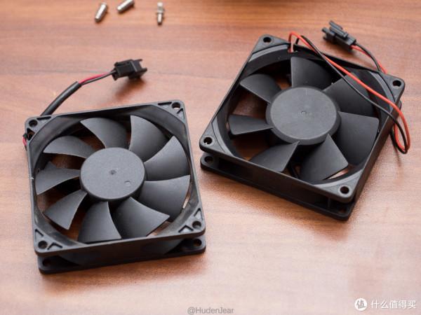 直呼內行!垃圾大佬用800元撿垃圾,裝了臺mini下載機 直呼內行!垃圾大佬用800元撿垃圾,裝了臺mini下載機