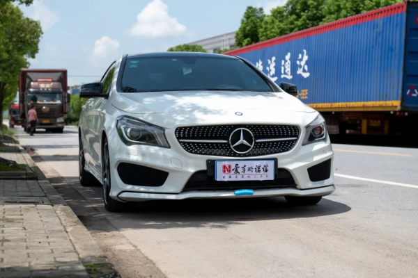 級別緊湊但不落窠臼,二手賓士CLA260有顏更有料 級別緊湊但不落窠臼,二手賓士CLA260有顏更有料