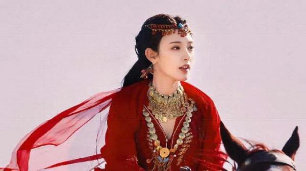 十位電視中最驚豔的異域美人,李沁最清冷,陳瑤上榜最意外 十位電視中最驚豔的異域美人,李沁最清冷,陳瑤上榜最意外