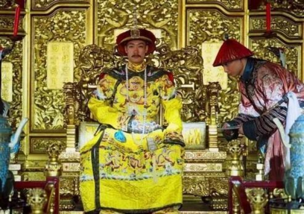 嘉慶帝馭人有術卻治家無方,道光帝和睿皇后備受煎熬,但不敢言 嘉慶帝馭人有術卻治家無方,道光帝和睿皇后備受煎熬,但不敢言