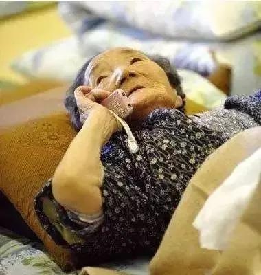 世界存在了幾十億年,人類只是初來乍到 世界存在了幾十億年,人類只是初來乍到