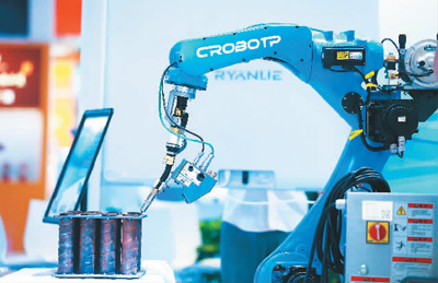 國產工業機器人大顯身手