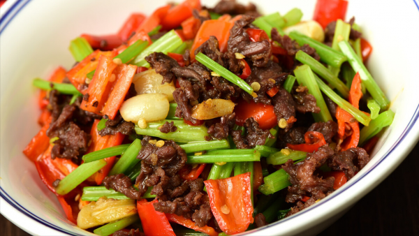 分享12道家常菜做法，葷素搭配更健康，花錢少還吃得好，適合帶飯