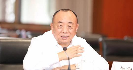 繼邁瑞李西廷，海底撈張勇，新加坡富豪，又增添一位中國新移民？