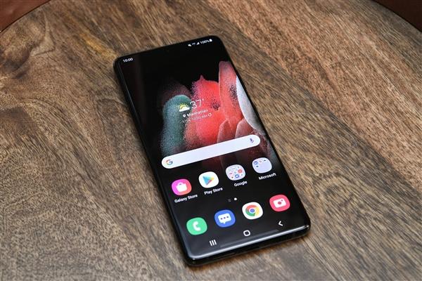 當下綜合實力最強的四款手機，你在用嗎？