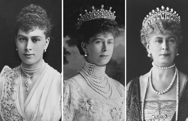 她未婚先寡，嫁給小叔子，從排擠到逆風翻盤，成為珠寶最多的女人