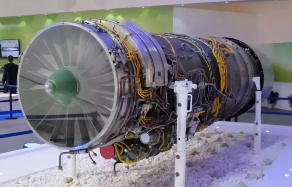 中國不計前嫌，為馬達西奇輸血續命，一次買烏克蘭400臺發動機