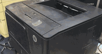 學廢了,用鹽酸腐蝕,看牛人自制的電路板,我腦子已經學會了 學廢了,用鹽酸腐蝕,看牛人自制的電路板,我腦子已經學會了