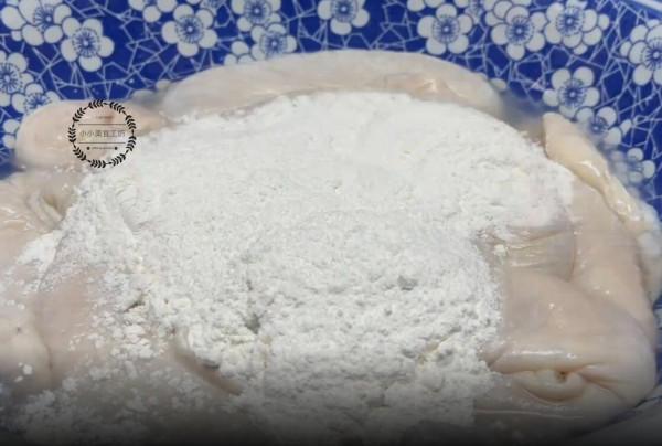 洗豬大腸,加醋加鹼都不夠,大廚教你5步驟,輕鬆去腥臭,真乾淨 洗豬大腸,加醋加鹼都不夠,大廚教你5步驟,輕鬆去腥臭,真乾淨