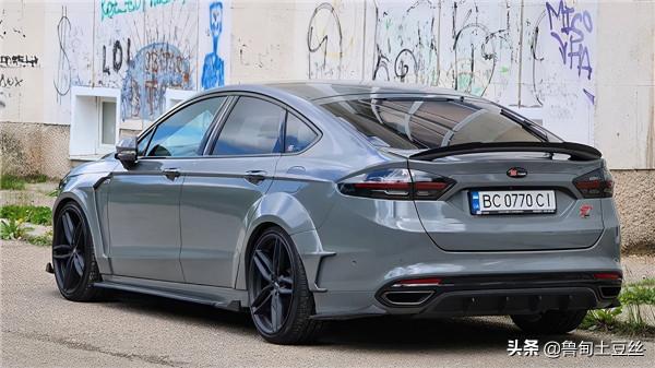 「轂銳馳」改裝風格鑑賞—福特蒙迪歐