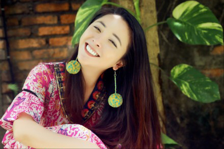 黃小蕾：被大張偉拒絕後，因一頓飯嫁富豪，閃婚生女被迪士尼拉黑