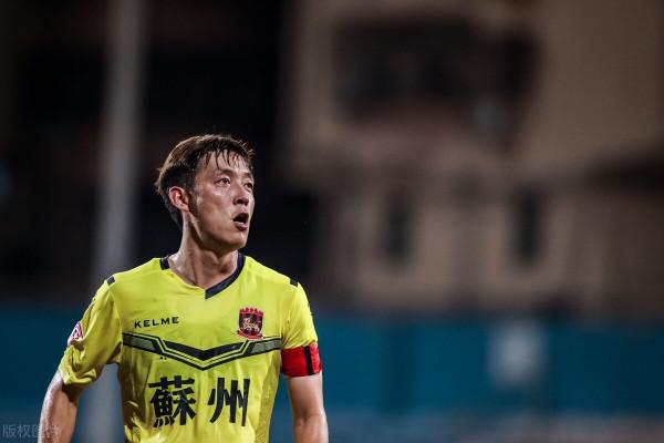 泰達後防最佳引援人選浮出水面,表現深受認可,值得球迷期待 泰達後防最佳引援人選浮出水面,表現深受認可,值得球迷期待