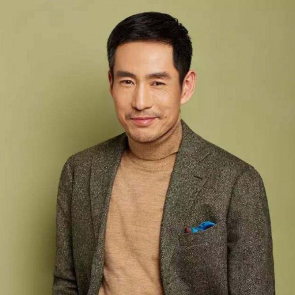 《人世間》主演成泰燊:曾是鍊鋼工人,40歲做父親,樂做兒子控 《人世間》主演成泰燊:曾是鍊鋼工人,40歲做父親,樂做兒子控