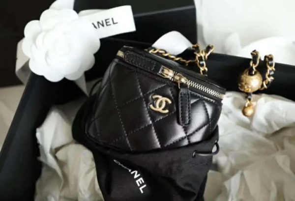 Chanel價直通7w，坐實理財產品身份了