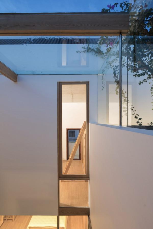 277㎡越南住宅：公共空間為核心，自由地穿插泳池、樹木和花園