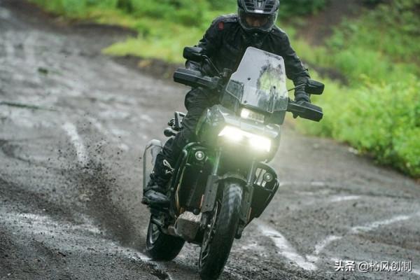 試駕哈雷HARLEY「Pan America」,巡航越野追逐地平線直到世界盡頭 試駕哈雷HARLEY「Pan America」,巡航越野追逐地平線直到世界盡頭