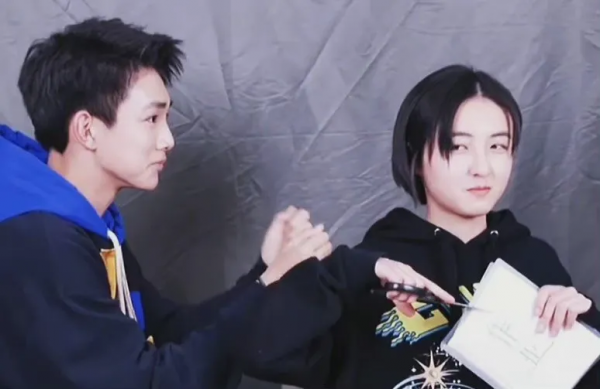 肖戰春晚？華晨宇張碧晨結婚？任嘉倫譚松韻二搭？榮梓杉張子楓？