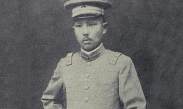 1949年二野挺進大西南，國民黨一上將請求起義，劉伯承：別理他