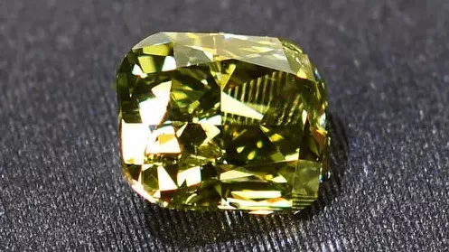 寶知道 | 原來這些寶石還會變色 寶知道 | 原來這些寶石還會變色