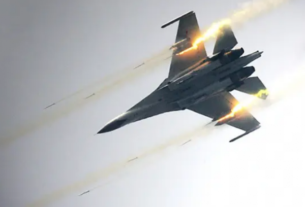 中國1200架三代機是否夠用?殲-11無需多建,追加殲-16是最優解 中國1200架三代機是否夠用?殲-11無需多建,追加殲-16是最優解