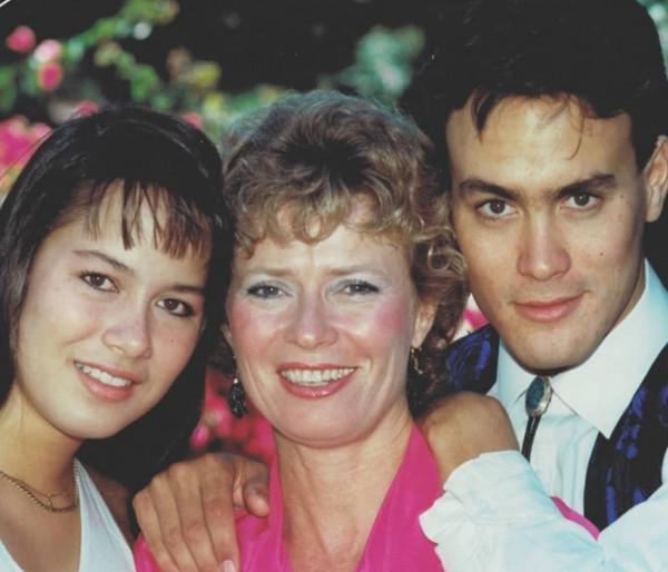 李小龍去世48年,兒子離奇死亡,唯一的女兒李香凝如今怎麼樣? 李小龍去世48年,兒子離奇死亡,唯一的女兒李香凝如今怎麼樣?