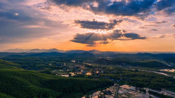 開著電車ID.4 X跑皖南川藏線：不一樣的電車，不一樣的體驗