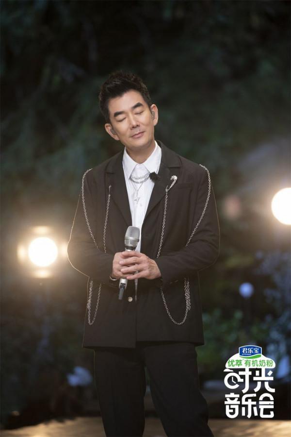 汪蘇瀧不配、鳳凰傳奇太土了?這檔綜藝證明了華語樂壇為何衰落 汪蘇瀧不配、鳳凰傳奇太土了?這檔綜藝證明了華語樂壇為何衰落