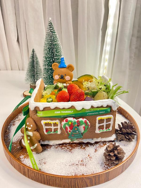 把低卡沙拉裝進自制聖誕薑餅屋|低卡低脂零負擔 把低卡沙拉裝進自制聖誕薑餅屋|低卡低脂零負擔