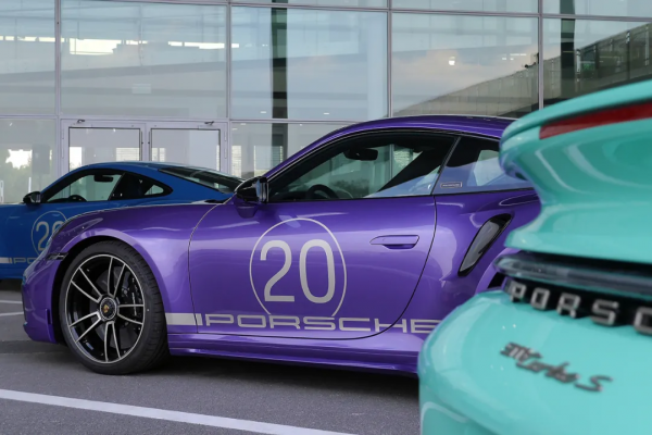 限量20臺的911 TURBO S全在這兒了