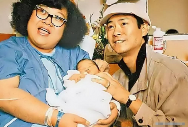 同樣是鄭少秋基因，把沈殿霞和官晶華的女兒一對比，差距就出來了