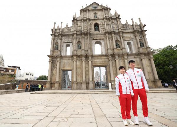 內地奧運健兒代表團參觀大三巴