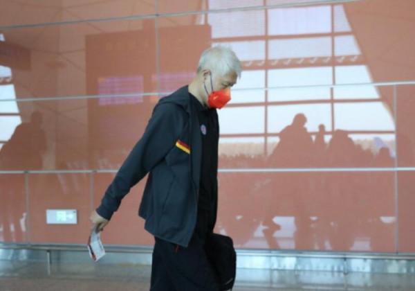 CBA四訊息，81歲蔣老隨隊出征，CBA或不打季前賽，奇葩賽制取消