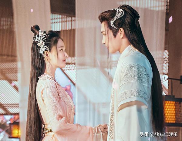 湖南臺新劇成王炸，胡歌驚喜參演，才播一天口碑大火，收視奪冠