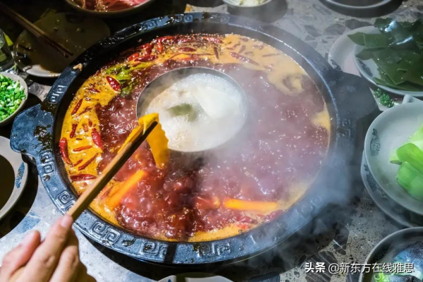 看完英國大學食堂後，才知道“美食荒漠”不是白叫的